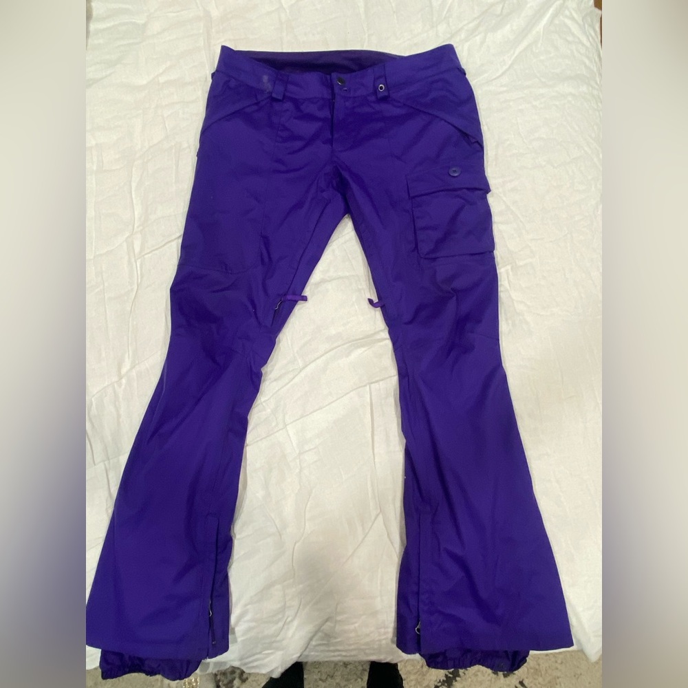 Burton snow pants, Large